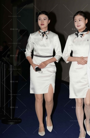 肉丝礼仪小姐姐们 [18P]