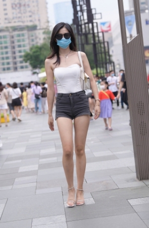 超短热裤 YY 长腿美女