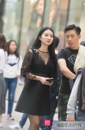 黑丝恨天高蕾丝裙美女3A3593[1.32G]