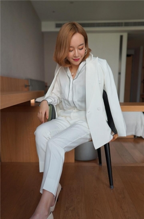 可酷可甜的白色西装裤里丝3A219[339M]