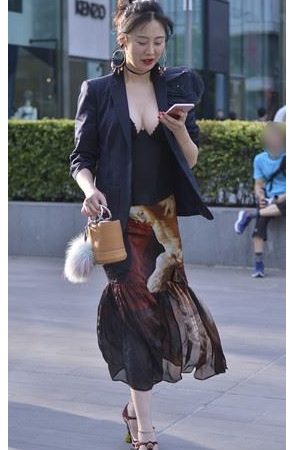 漂亮的长腿美女(38P)