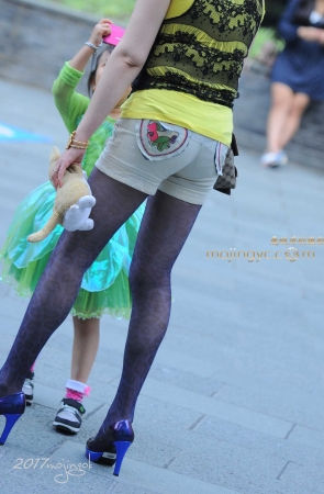 咔喳2017.01.23 街拍148（12p)