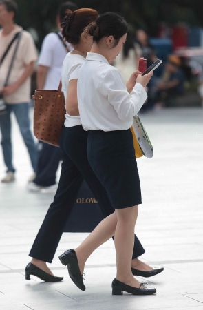 街拍肉丝职业装