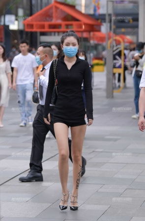 黑色热裤YY长腿