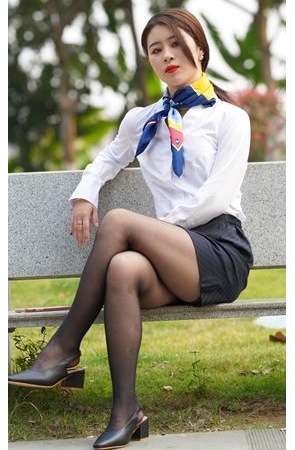 黑丝制服美女(221P)