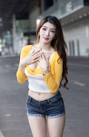 LB605-217P网红车模一悠悠成都车展模拍终极珍藏版 12P