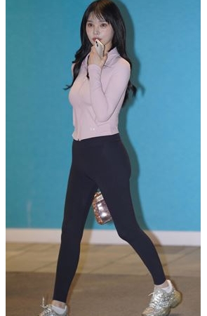 圆润的翘屯美女(84P)