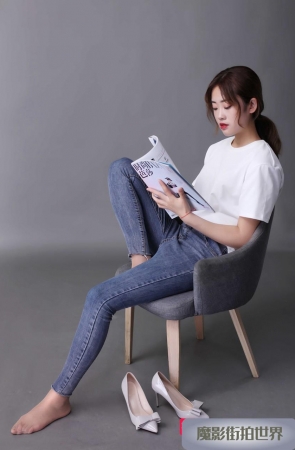 白热裤，超薄肉丝，高跟小姐姐3A1290[65.3M]