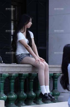 20250420可爱的肉丝妹子