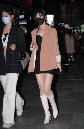 232515-2=67√肉丝长靴小姐姐 15P