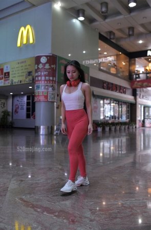 高清紧身美女高清图集