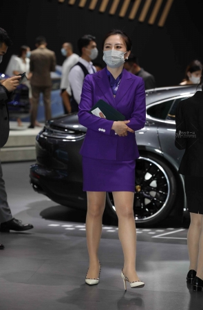 蓝色职业装肉 丝白高 跟豪车销 shou