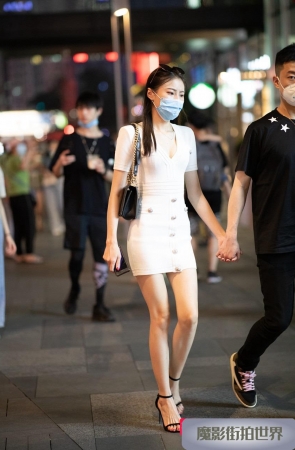 修长美腿女友3A1596[912M]