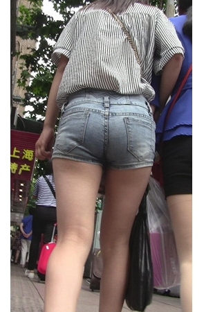 灰牛热裤[554M/MP4]