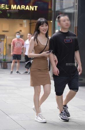 包臀裙女友~