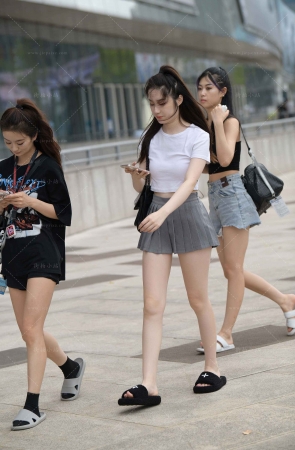 百褶超短裙小仙女