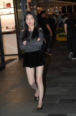 25518-24=34√丝袜，平底鞋素人 7P