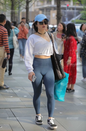 搭讪爱健身的小姐姐