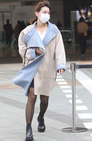 街拍黑丝shaofu