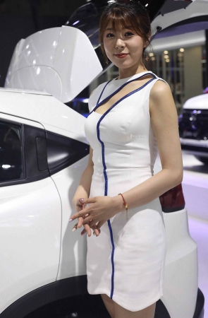 街拍长腿高跟-14P