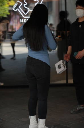 丰满的性感女友