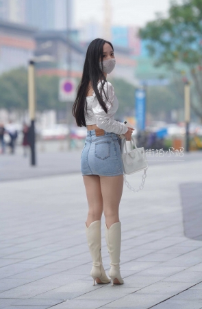 牛仔裙美女 【图片➕视频】