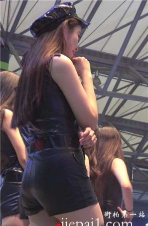 皮衣皮裤长腿showgirl美女