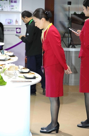 非CATA展会国泰航空轻熟空姐黑丝端庄气质