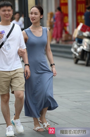 气质长裙美女3A352[309M]