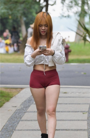 超紧红色热裤模拍原版图片MJ191[4.52G]