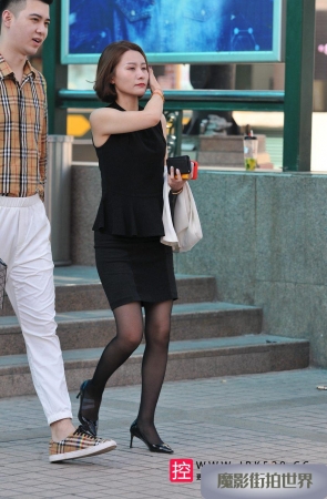 气质黑丝美女3A3907[52.9M]