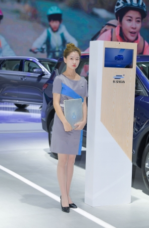 这个展台，每一个都如此清纯