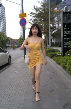 黄色短裙妹子 【套图+视频】