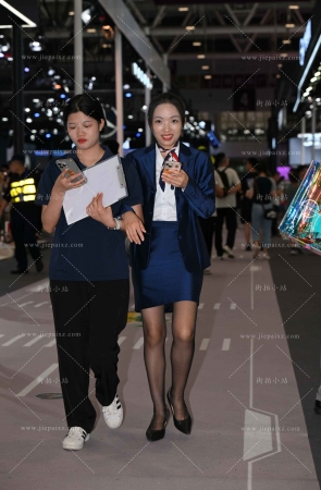 蓝色工装制服OL黑丝美女 [20P]