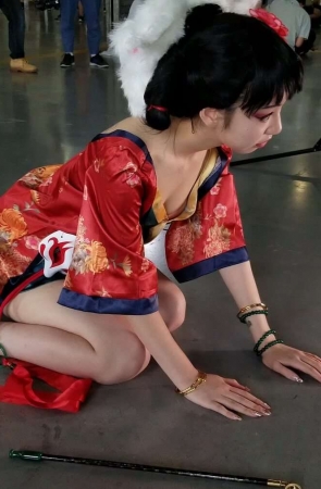 4K – 漫展cos的美眉, [1.19 GB/MP4]