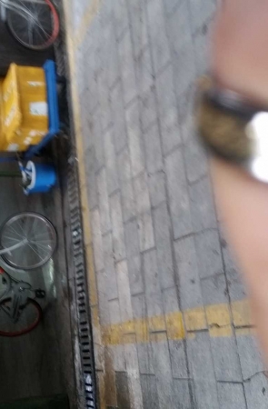 洋妞都喜欢穿露臀热裤