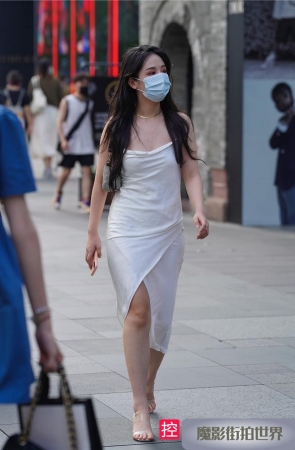 白裙美眉MJ1528[420M]