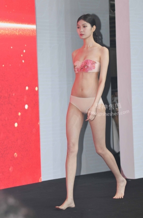 23419-9+54俩个呢，喜欢看那个～ 16P