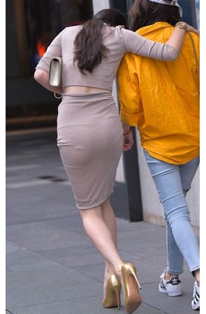 紧身包臀裙美女(39P)