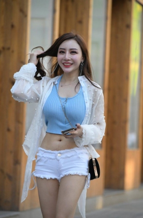 热裤美腿 [154P-3.27GB]