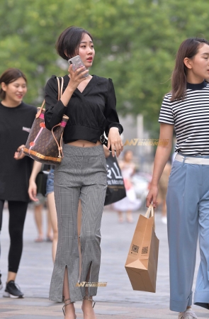 B105、短发女人也可以性感和可爱