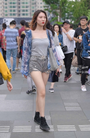 9102-4+82/热裤大白腿 6P