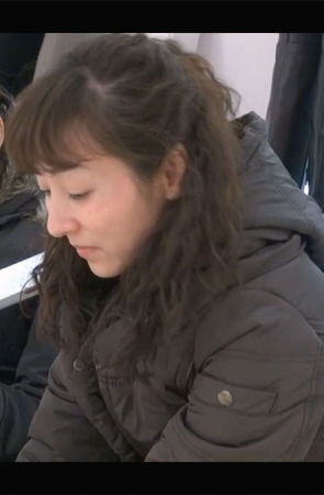 包裹玉足的是一双超长白袜