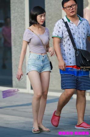 李欢原创——–短裙，丰腴（13P）