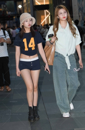 25513-9=47√夏日热裤套装女孩 12P