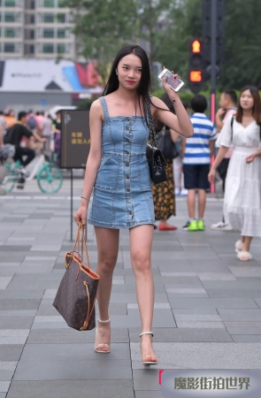 长腿小姐姐3A2562[351M]