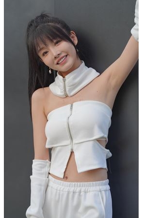 俏皮小美女(101P)