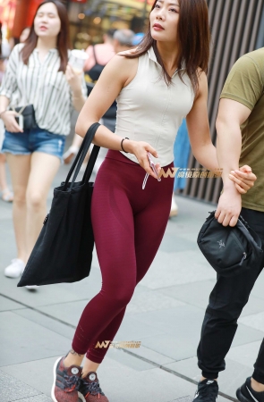 艳遇最美的她，酒红色的味道