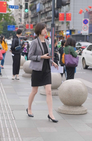 91010-5+95 爱穿丝袜的女同事 9P