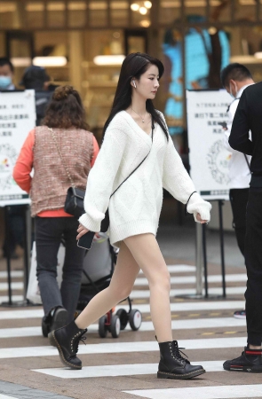 漂亮街拍肉丝shaofu